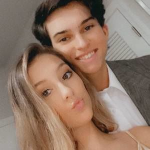 Meet your Posher, Brooks